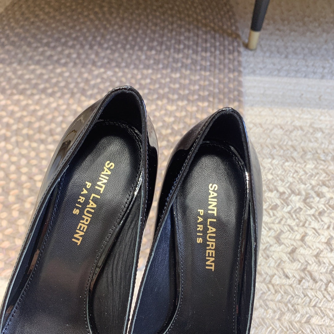 OPYUM BLACK HEEL PUMPS IN BLACK GLOSSY CALFSKIN