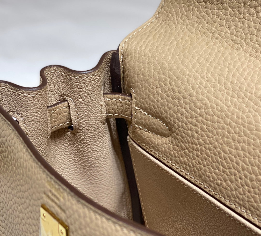 HM Mini Kelly 20cm Beige Togo Leather Gold Hardware