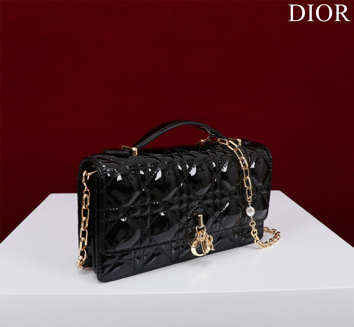 my cd mini 21 black patent calfskin