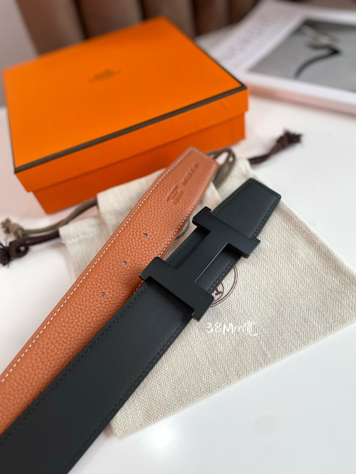 HM CONSTANCE BELT BUCKLE & REVERSIBLE GINGER ORANGE AND BLACK LEATHER STRAP 38MM