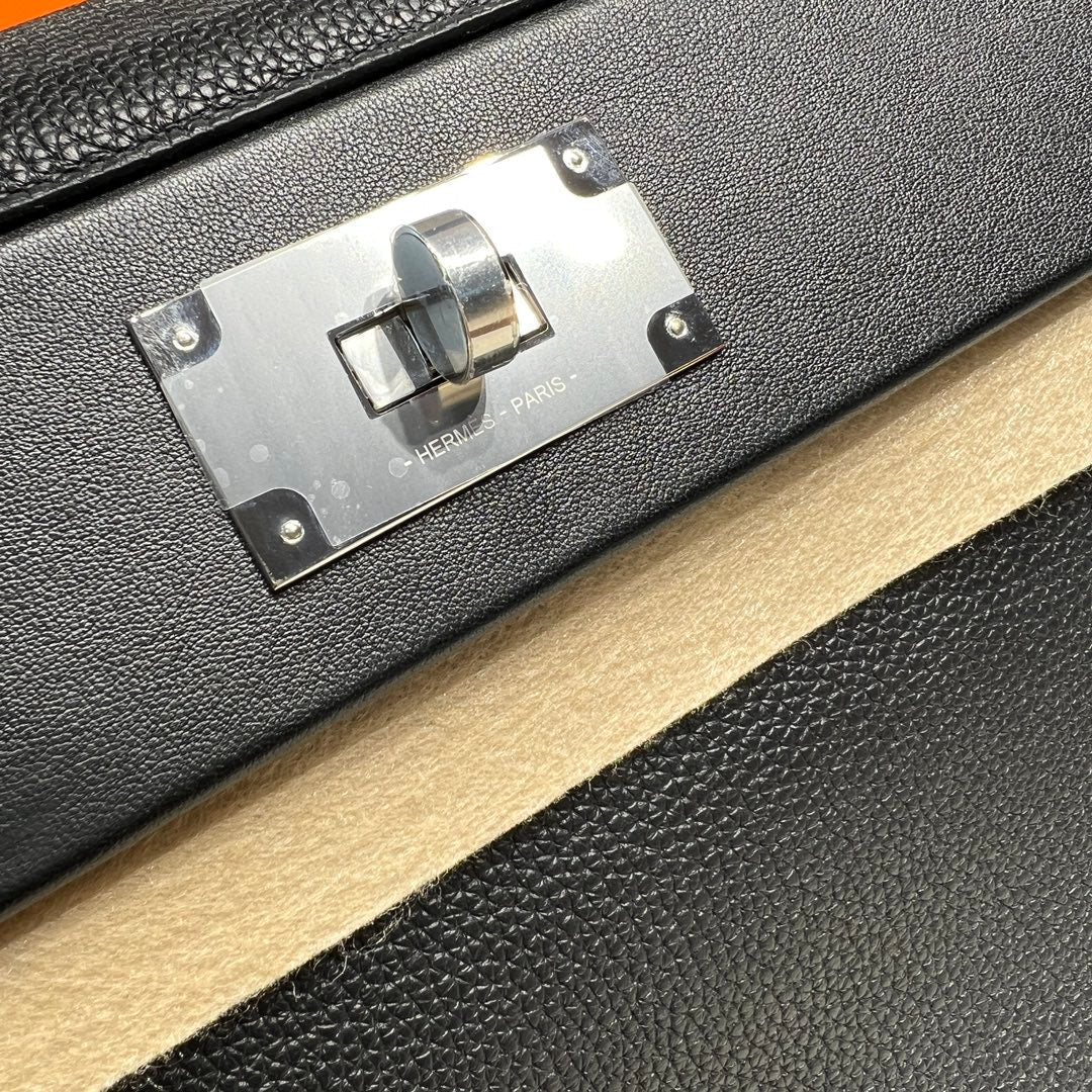 HM 24/24 Bag Black Leather Silver Hardware