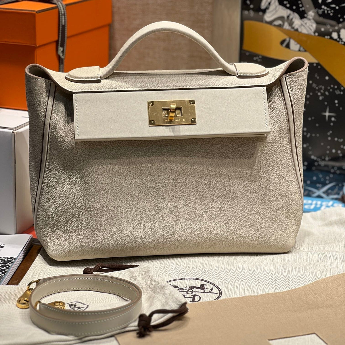 HM 24/24 Bag Milkshake White Leather Gold Hardware