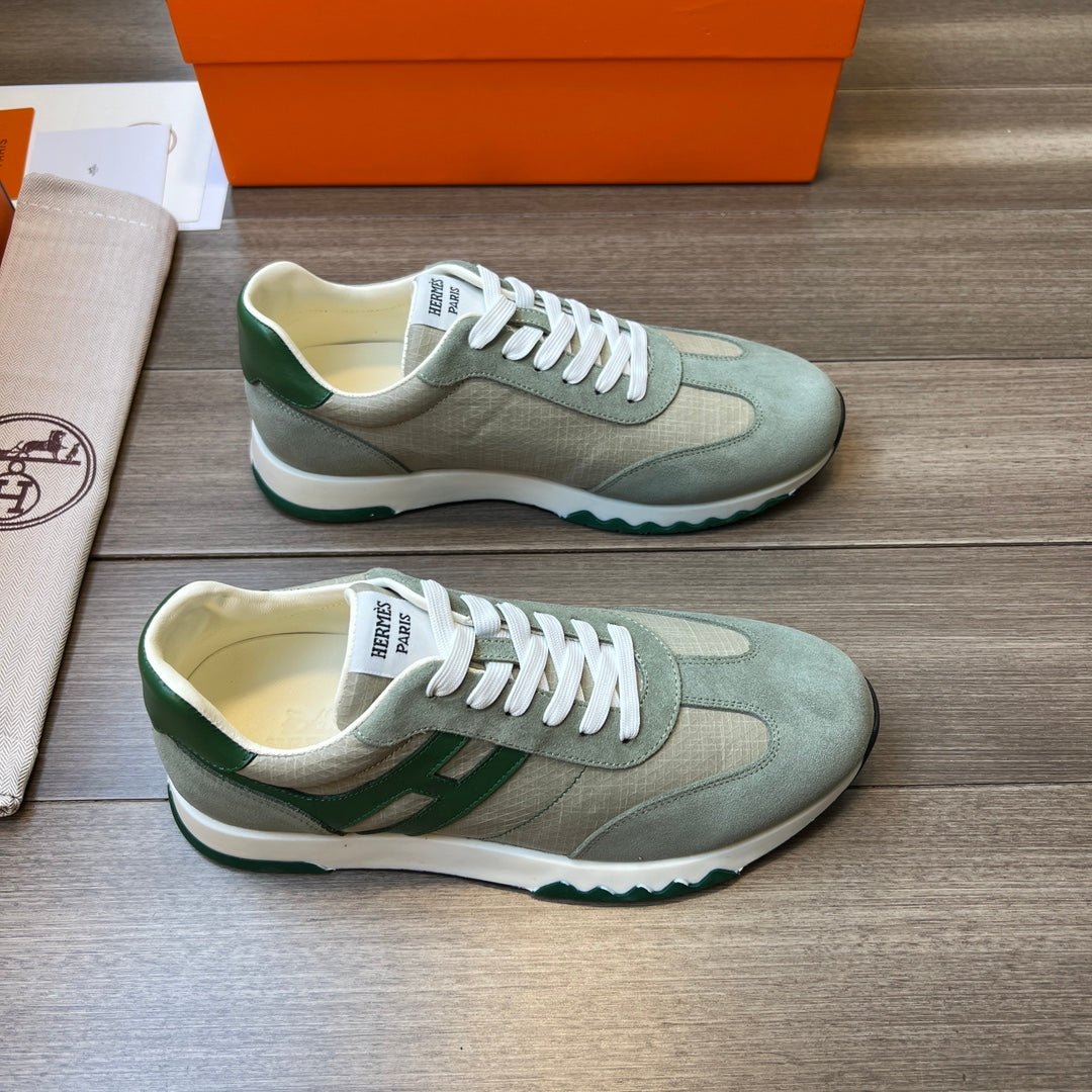 HM TRAIL SNEAKER STONE AND LIGHT GRAY CANVAS