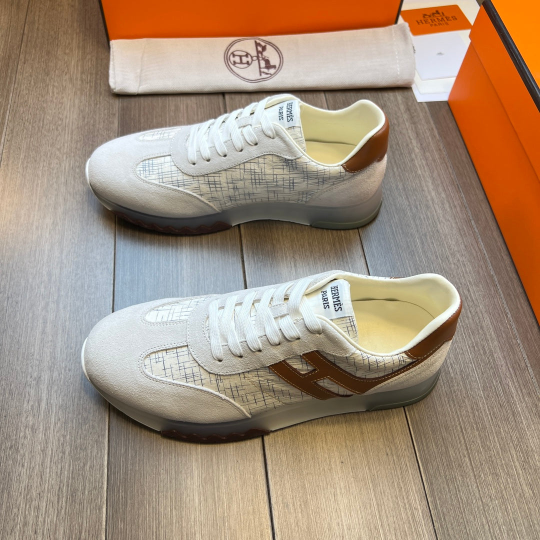 HM TRAIL SNEAKER WHITE AND LIGHT GRAY CANVAS