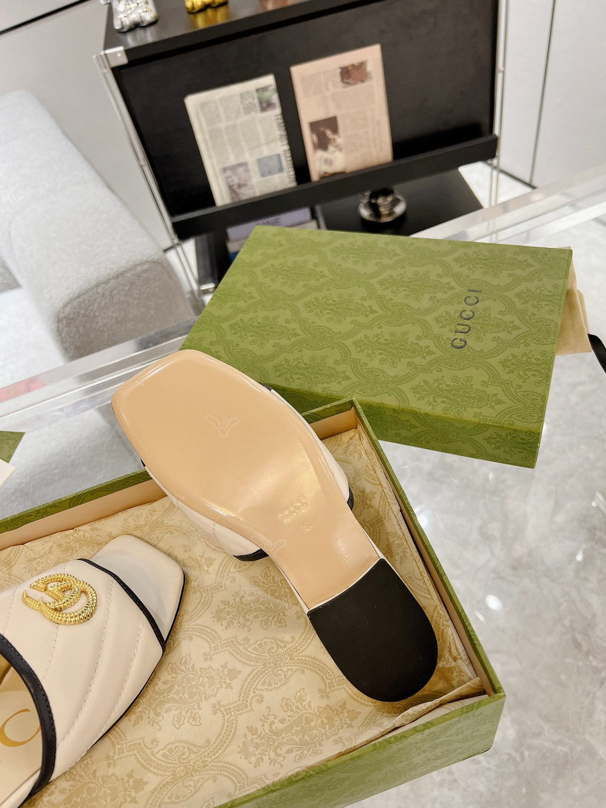 GG EXCLUSIVE SLIDE SANDAL IVORY CALFSKIN