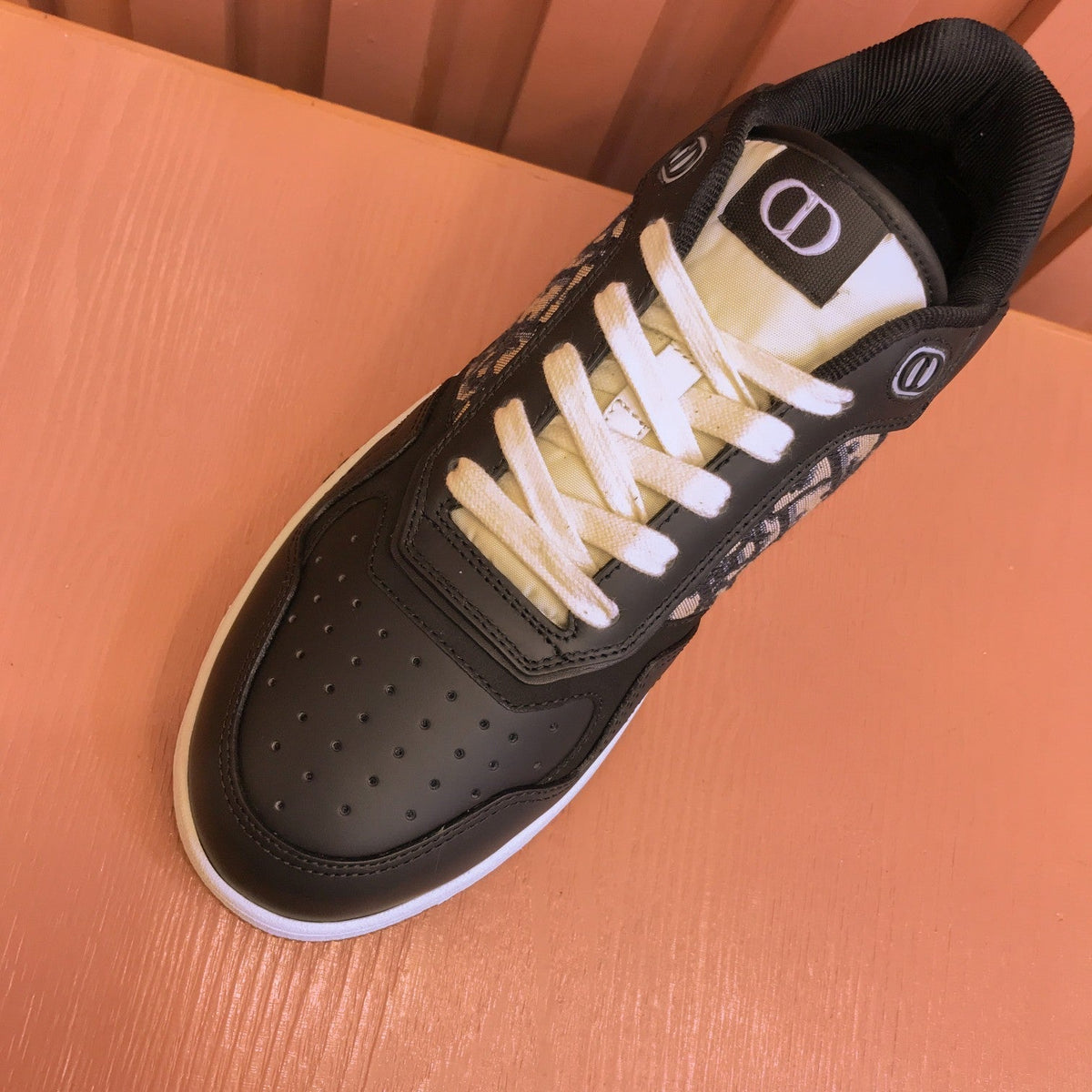 CD B27 LOW-TOP SNEAKER BLACK-BEIGE CALFSKIN