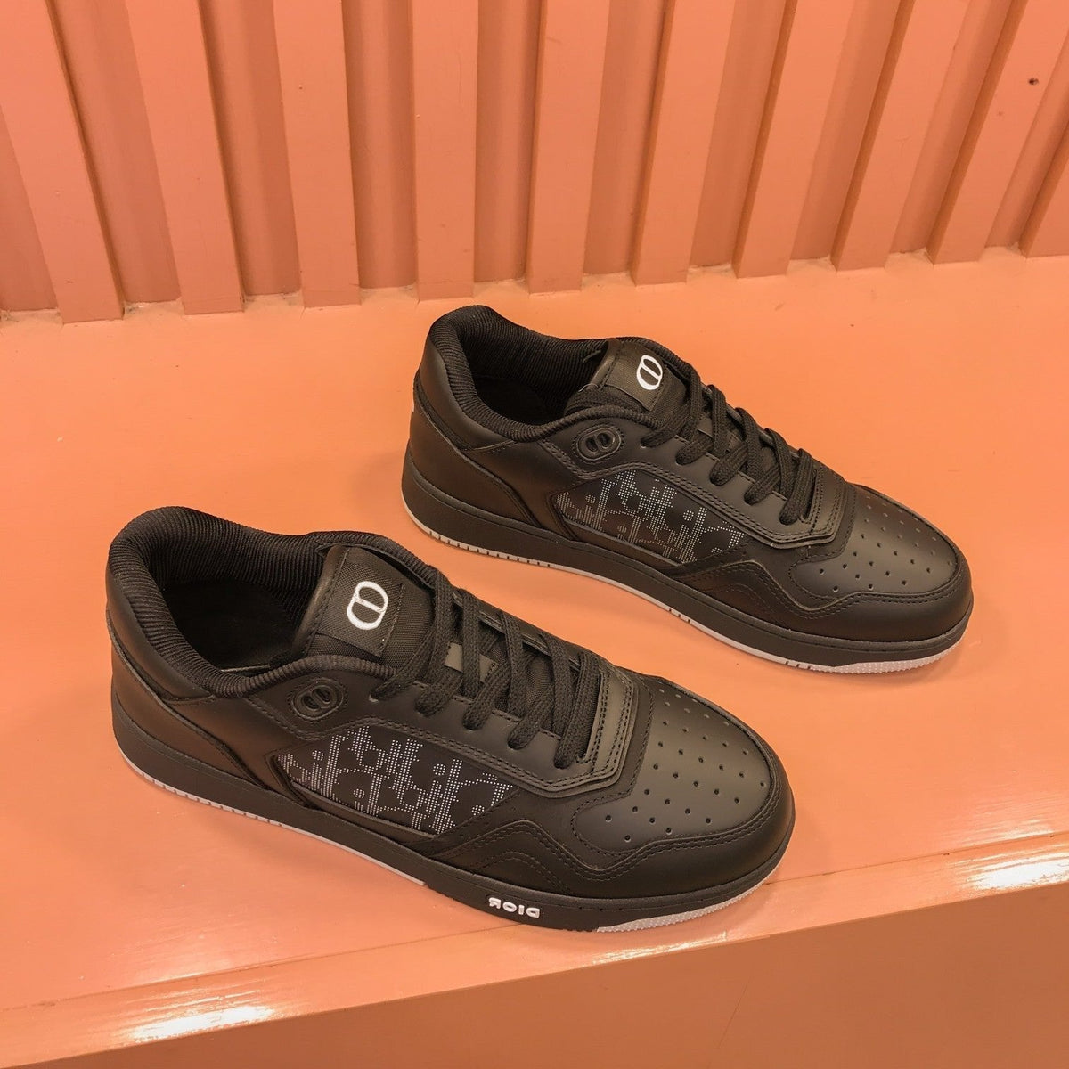 CD B27 LOW-TOP SNEAKER BLACK MESH CALFSKIN