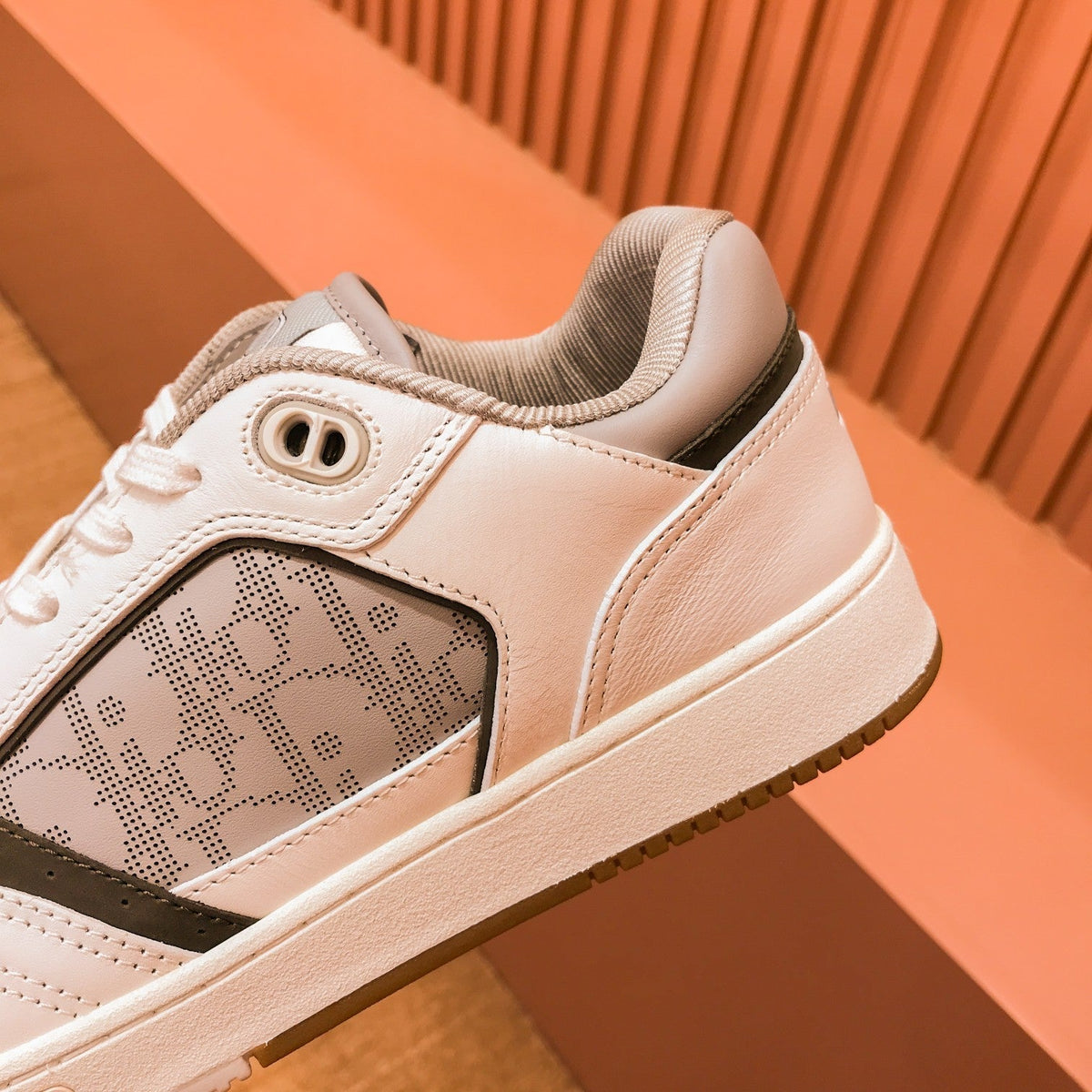 CD B27 LOW-TOP SNEAKER GRAY-WHITE MESH CALFSKIN