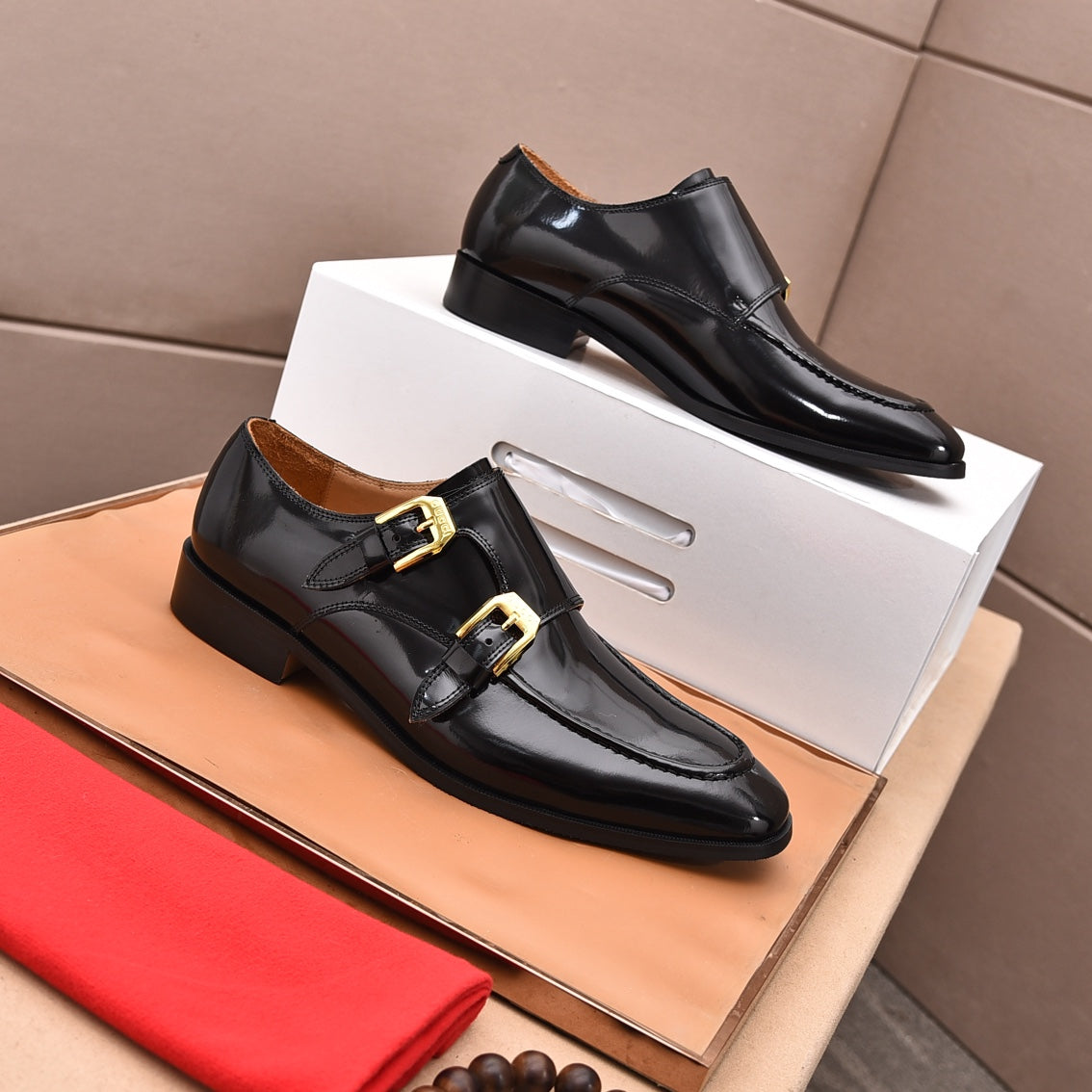 GG Men's Double Monk Strap Loafer Black Cowhide 525979