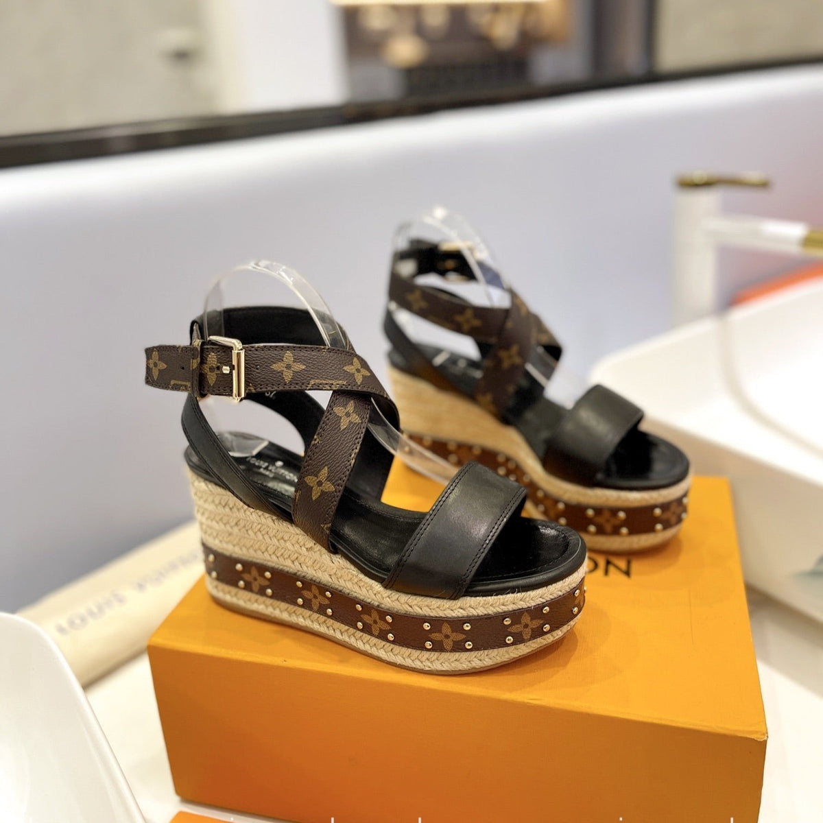 LV Straw Platform Sandals 100mm Brown Black Monogram Cowhide