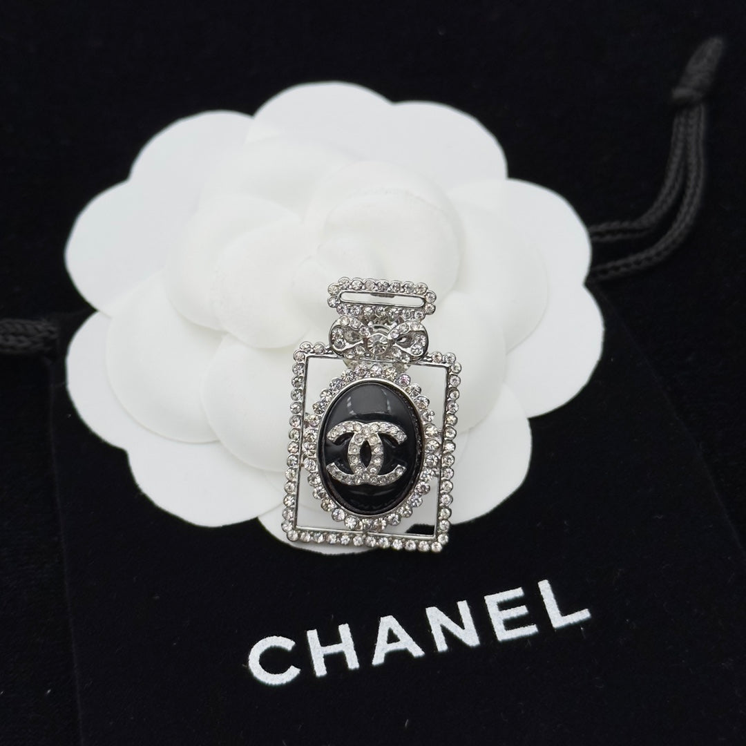 CC Brooch Silver 173428