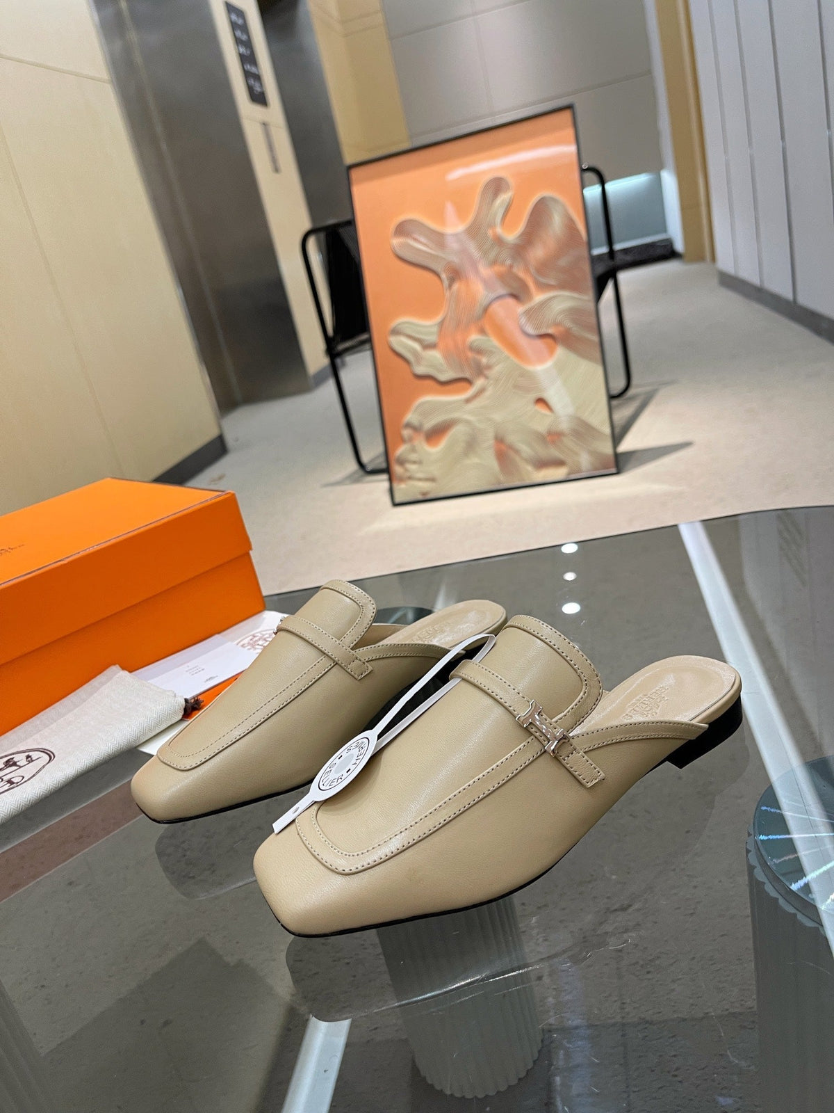 GROUPIE MULE BEIGE LAMBSKIN