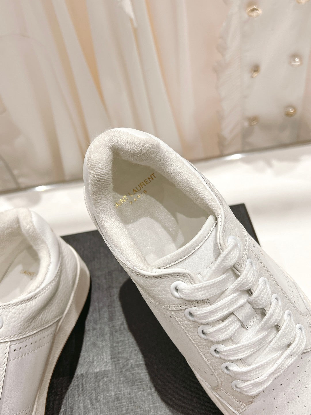 SL SL/61 SNEAKERS WHITE PERFORATED CALFSKIN