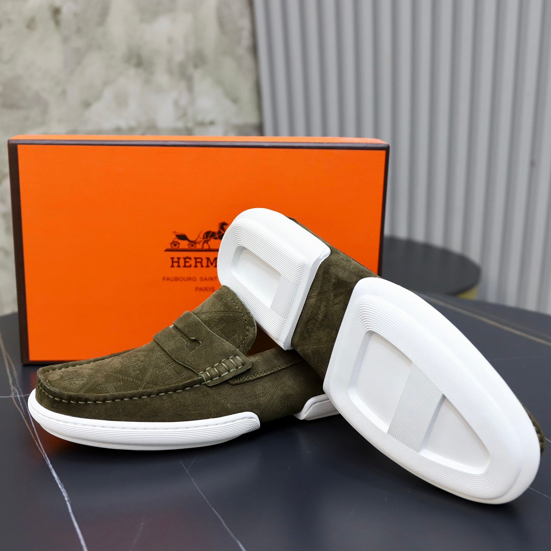 HM GUILLAUME LOAFER OLIVE SUEDE