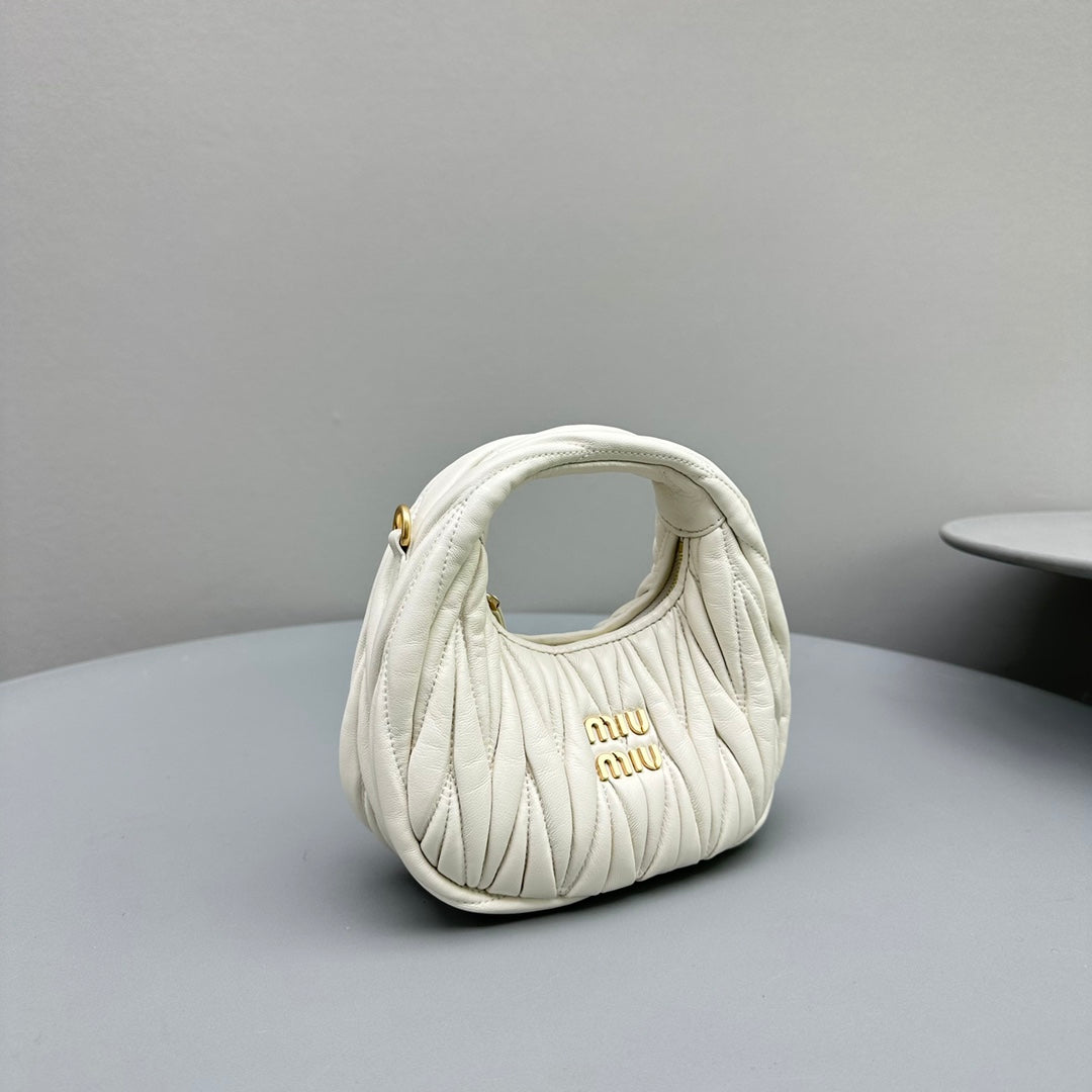 MINI HOBO 17 BAG IN WHITE LAMBSKIN