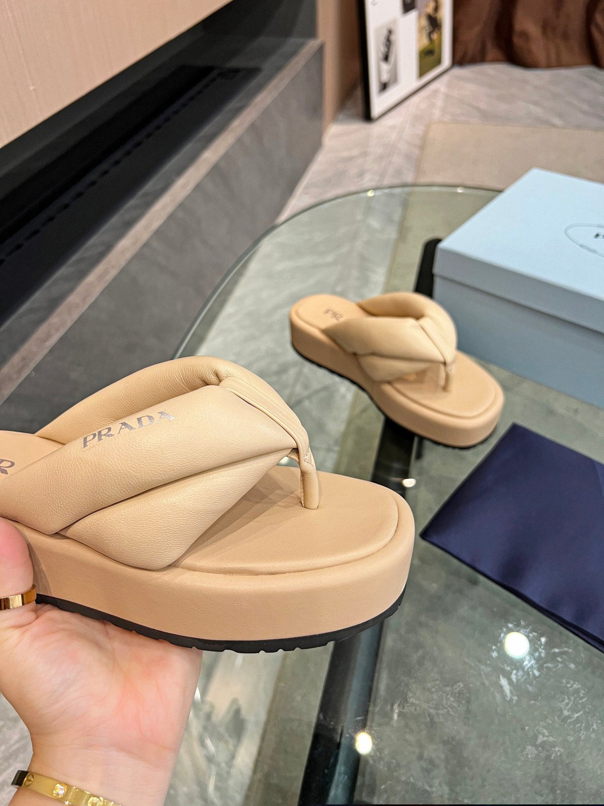PRA THONG FLATFORM SANDALS TUSCAN LAMBSKIN