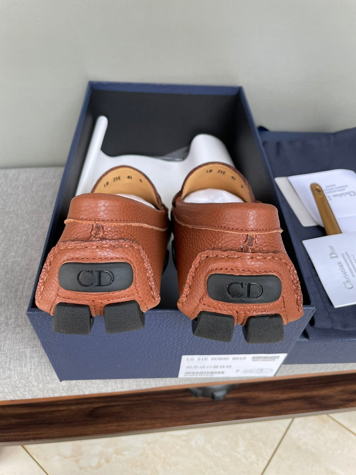 CD JUAL ICON BUCKLE LOAFER CIDER GRAINED CALFSKIN