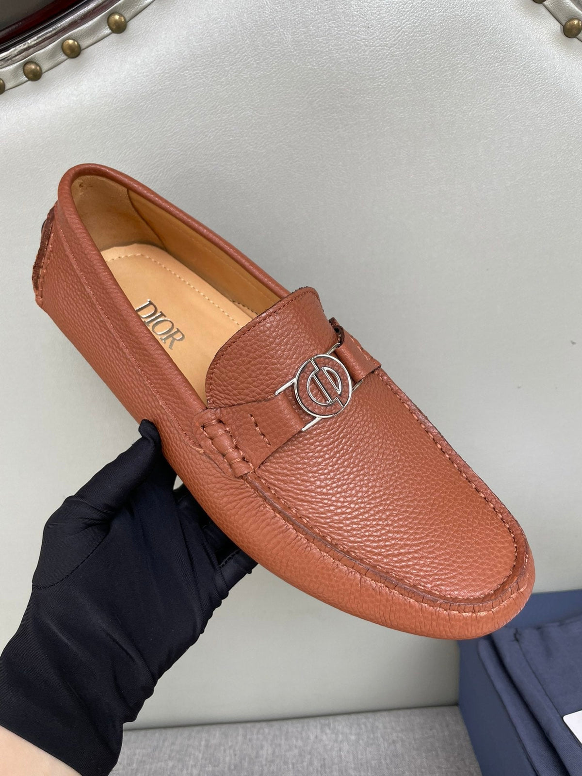 CD JUAL ICON BUCKLE LOAFER CIDER GRAINED CALFSKIN