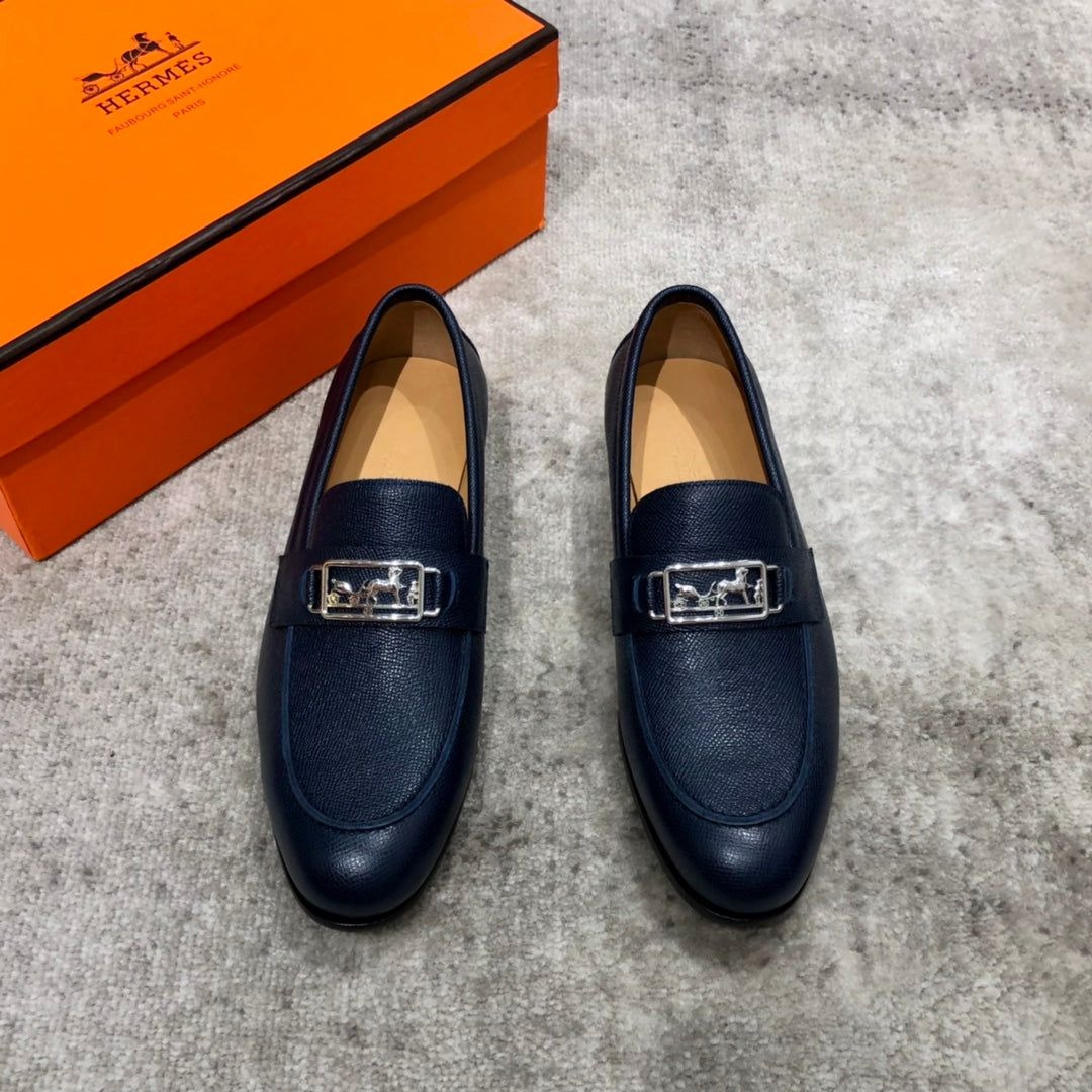 HM SILVER BUCKLE LOAFER NAVY CALFSKIN