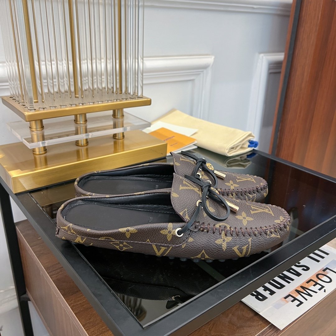 LV GLORIA FLAT LOAFER CLASSIC MONOGRAM BROWN