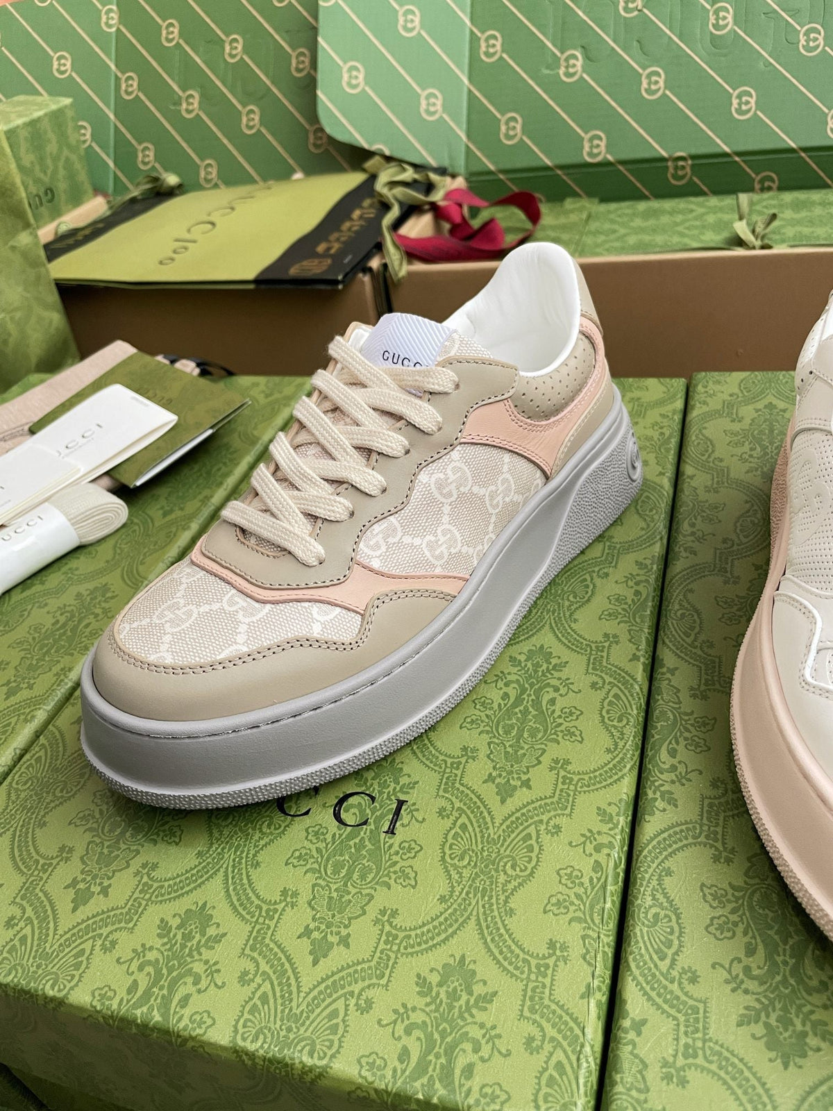 GG 26 Sneaker Beige Gray Canvas Calfskin 632890