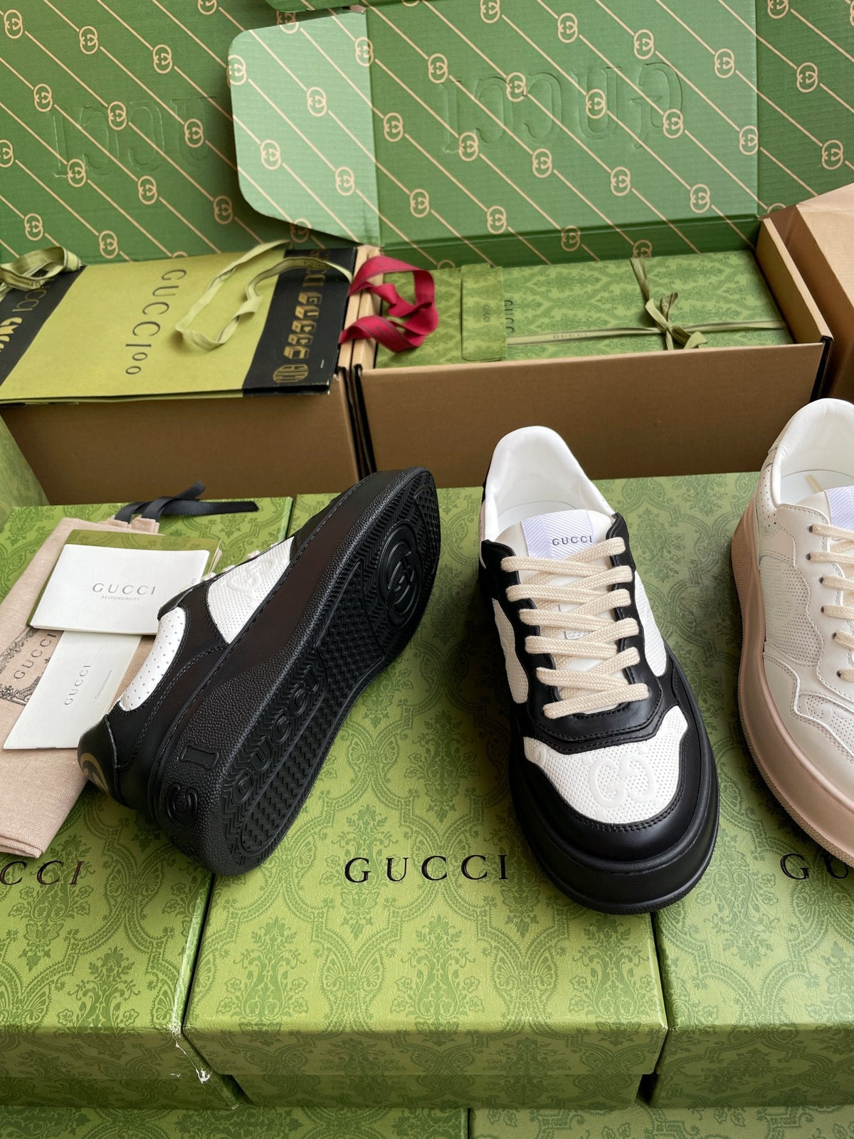 GG 26 Sneaker Black White Canvas Calfskin 632888