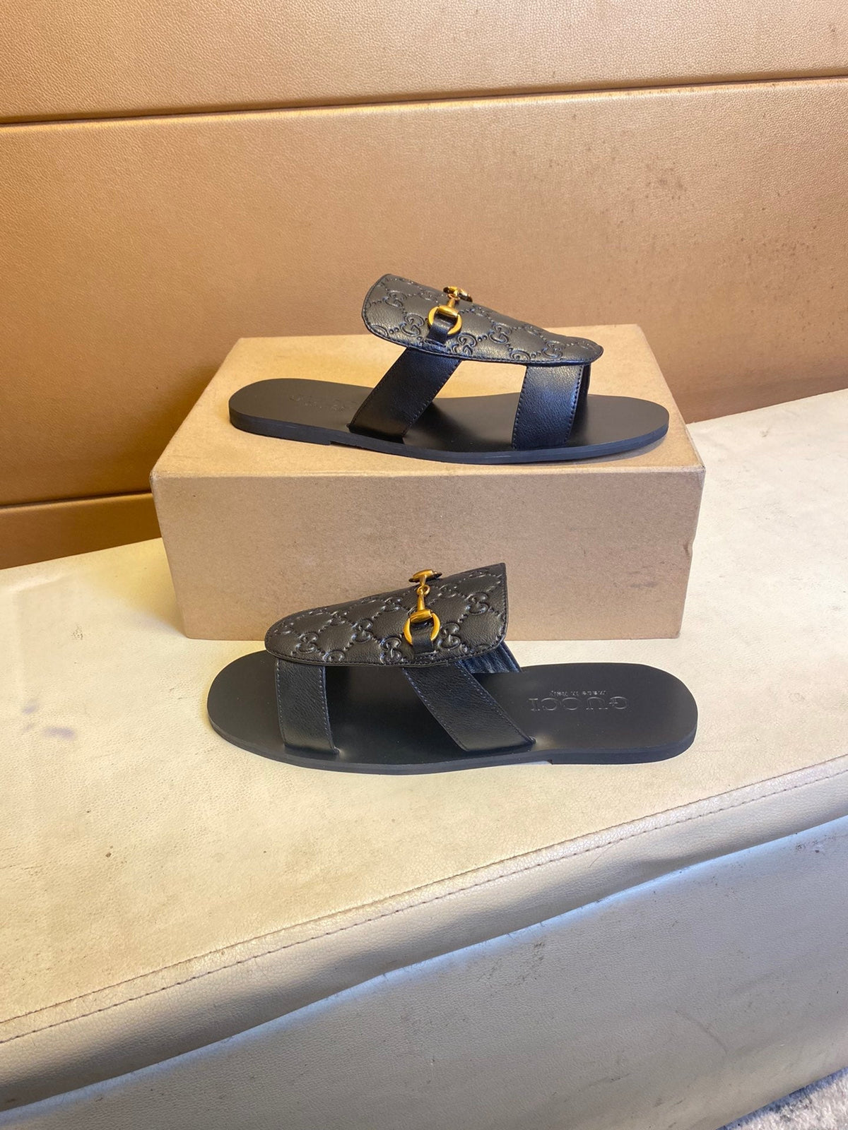 GG Men's Sandals Slide Multicolor Cowhide 724700