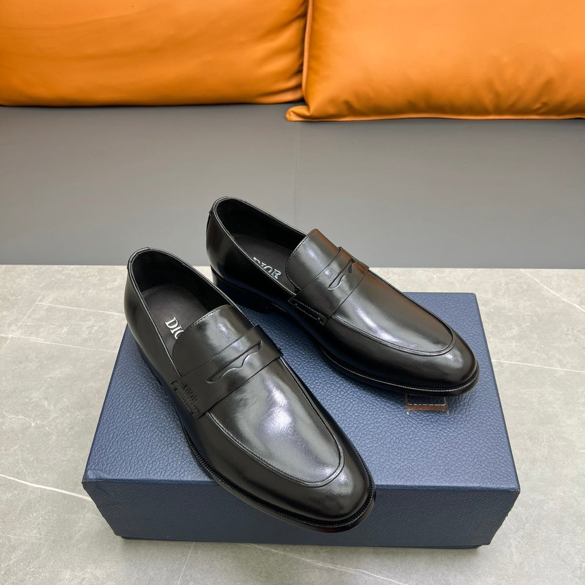 CD GRANVILLE LOAFER BLACK CALFSKIN