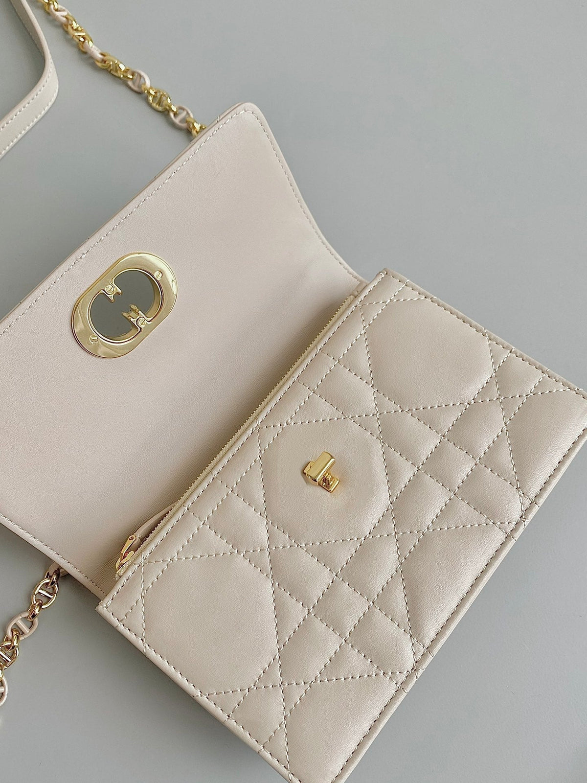 miss caro mini 19 cream calfskin
