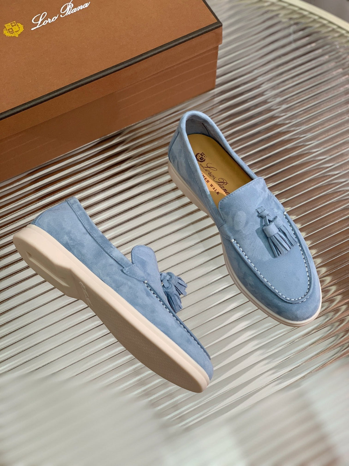 lp dot sole walk loafer cloud blue suede