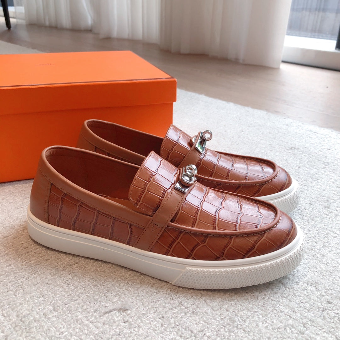 HM GAME SLIP-ON CROCODILE MOTIF SNEAKER FIRE CALFSKIN