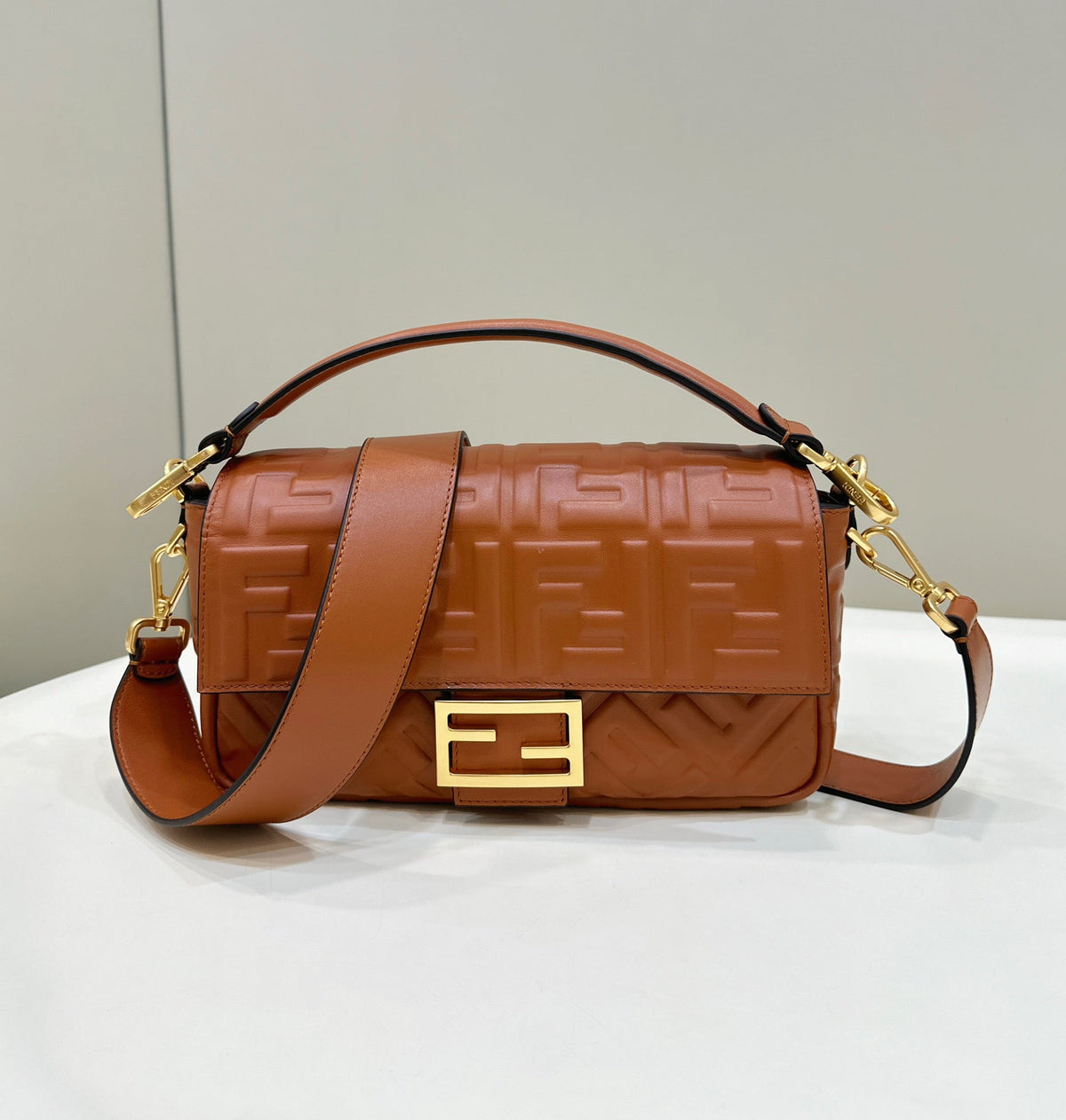 Baguette 27cm Brown Lambskin Gold Hardware