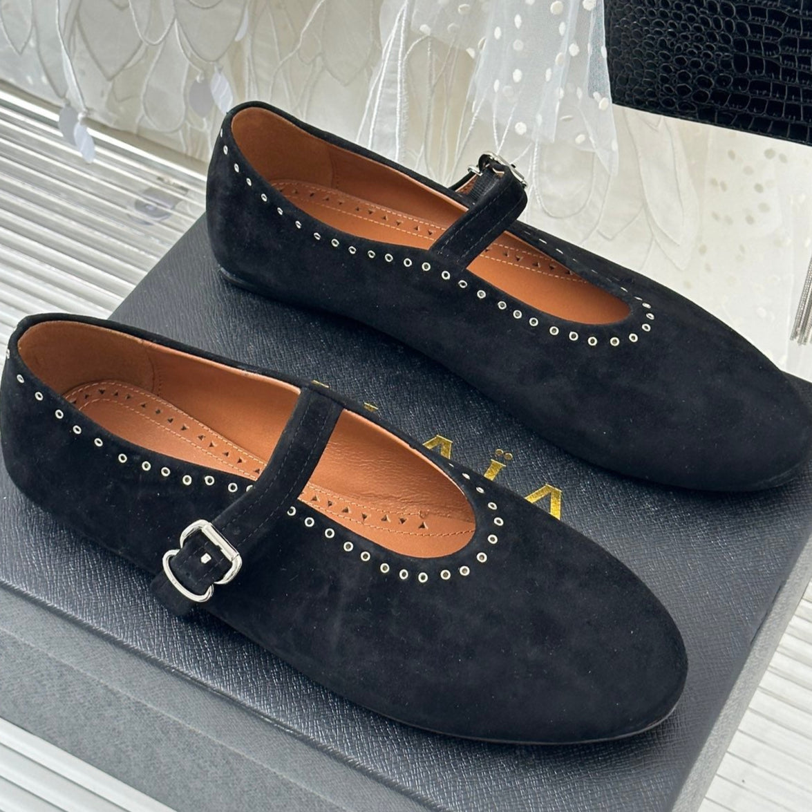 Alaia 25 Ballet Flats Black Suede 293240