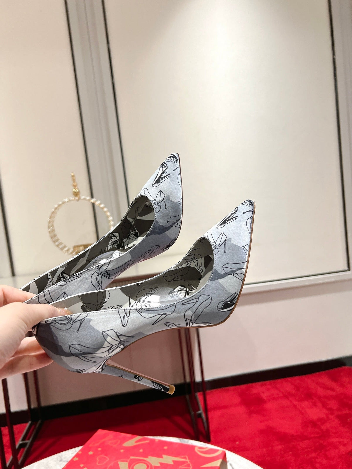 CL So Kate Pumps 120 mm Crepe Satin Gray