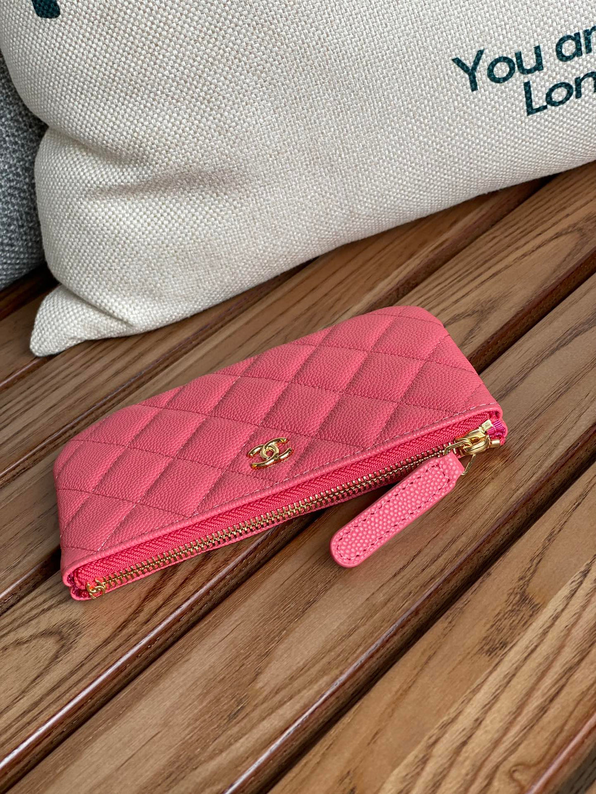 cc zipped wallet 15 dark pink caviar gold hardware