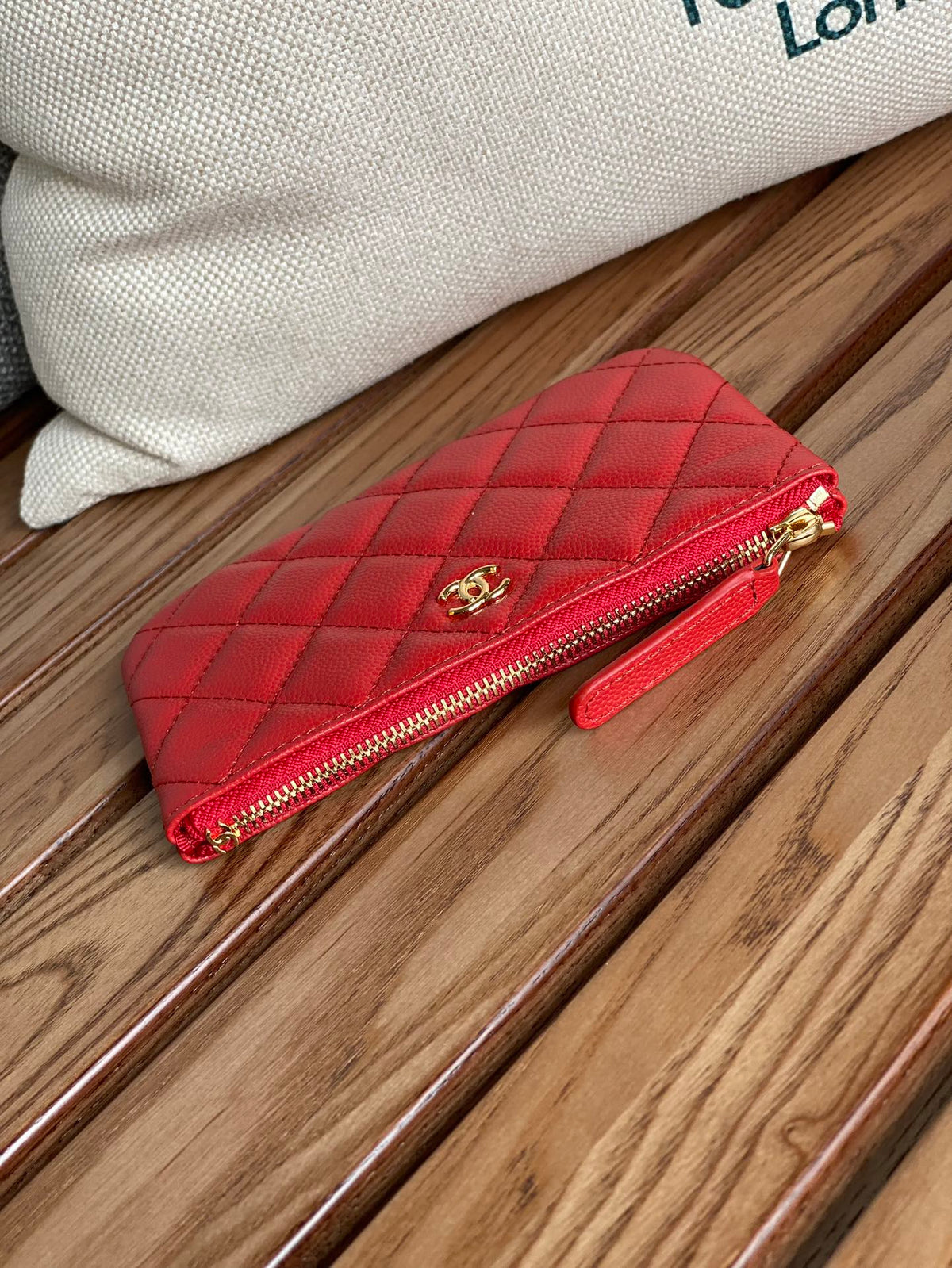 cc zipped wallet 15 red caviar gold hardware