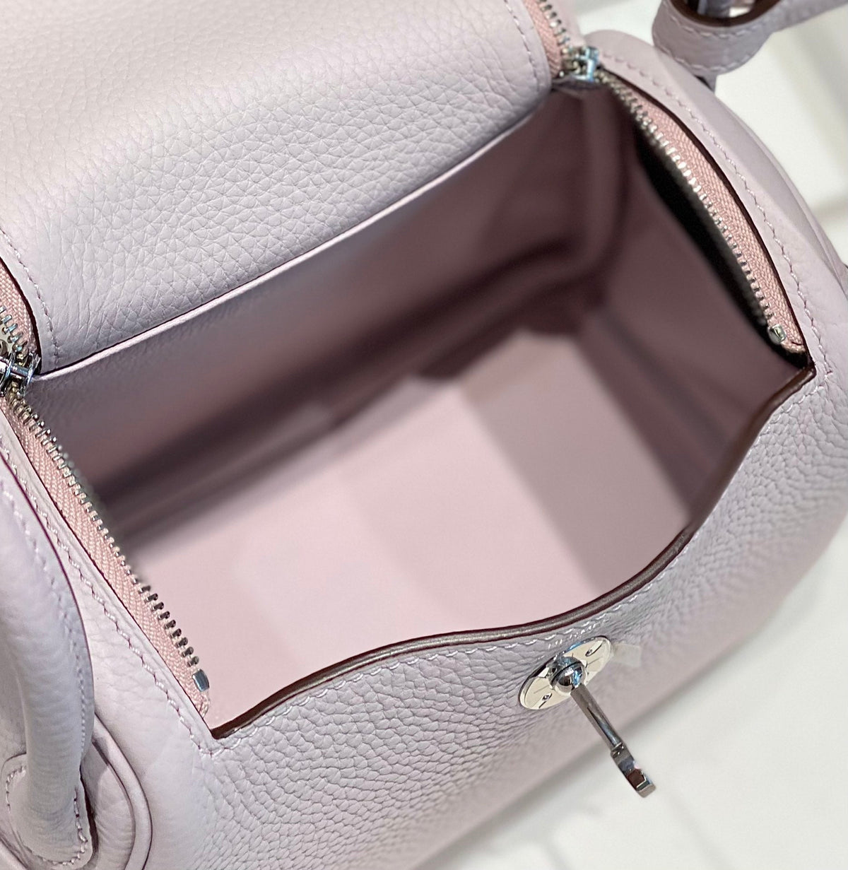 HM Mini Lindy 20cm Light Pink Clemence Leather