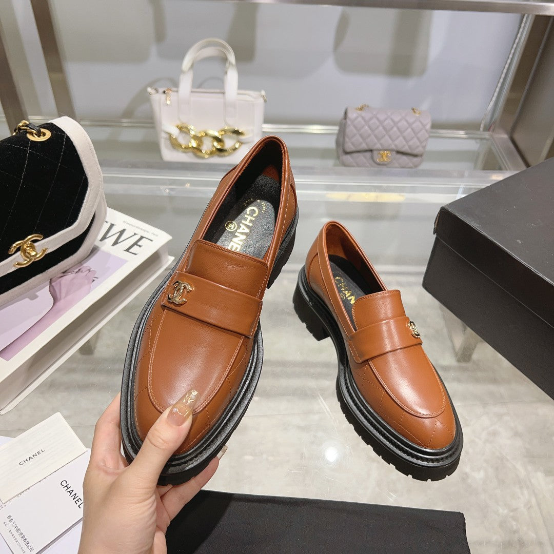 CC Moccasins 45mm Brown Orange Lambskin