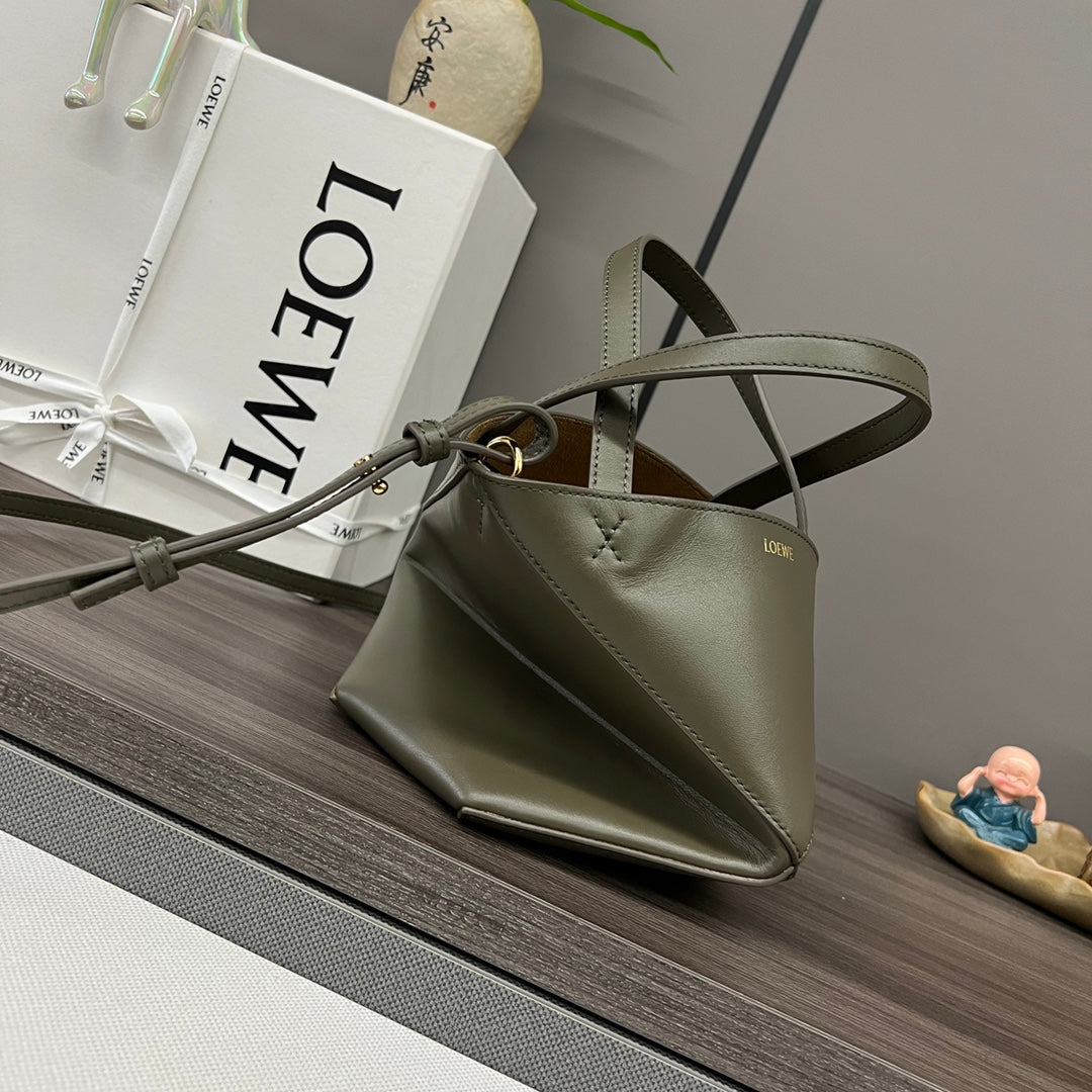 Loewe Puzzle Fold Handbag Dark Khaki Green Cowhide 254368