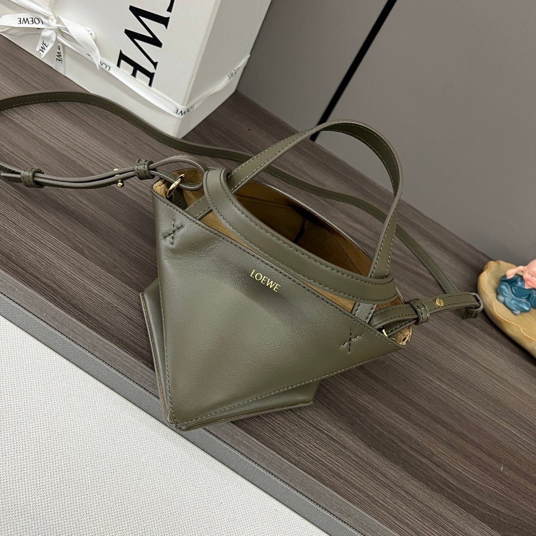 Loewe Puzzle Fold Handbag Dark Khaki Green Cowhide 254368
