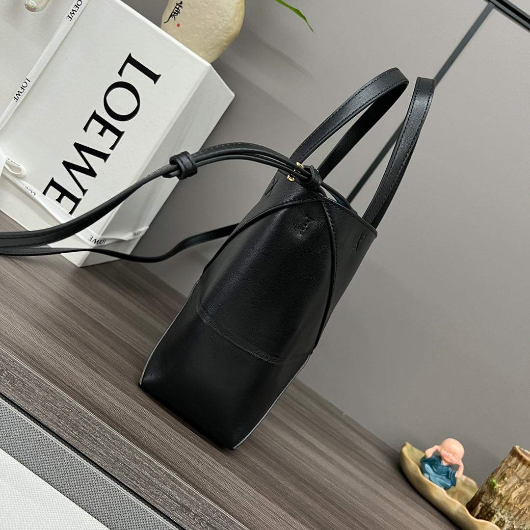 Loewe Puzzle Fold Handbag Black Cowhide 254366