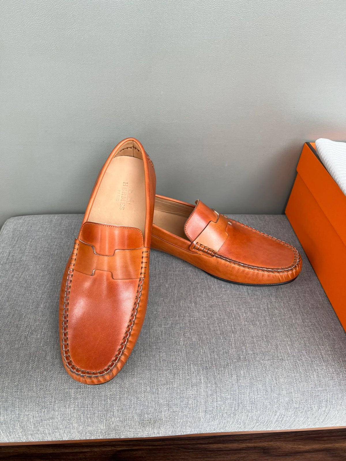 HM Men's Moccasins Loafer Neon Orange Cowhide 565855