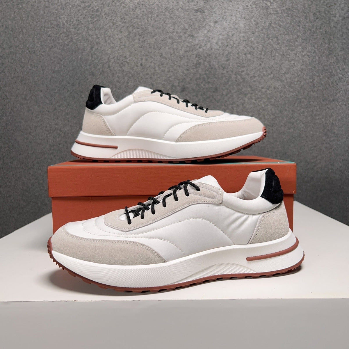 LP WEEKEND WALK SNEAKERS WHITE SUEDE