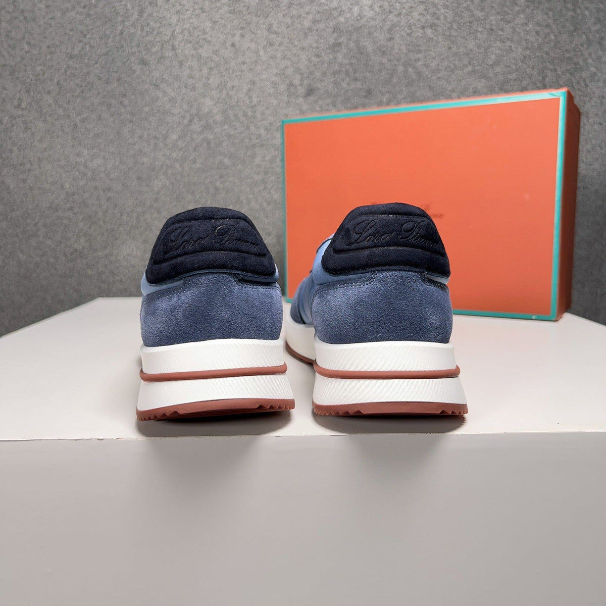 LP WEEKEND WALK SNEAKERS SKY SUEDE