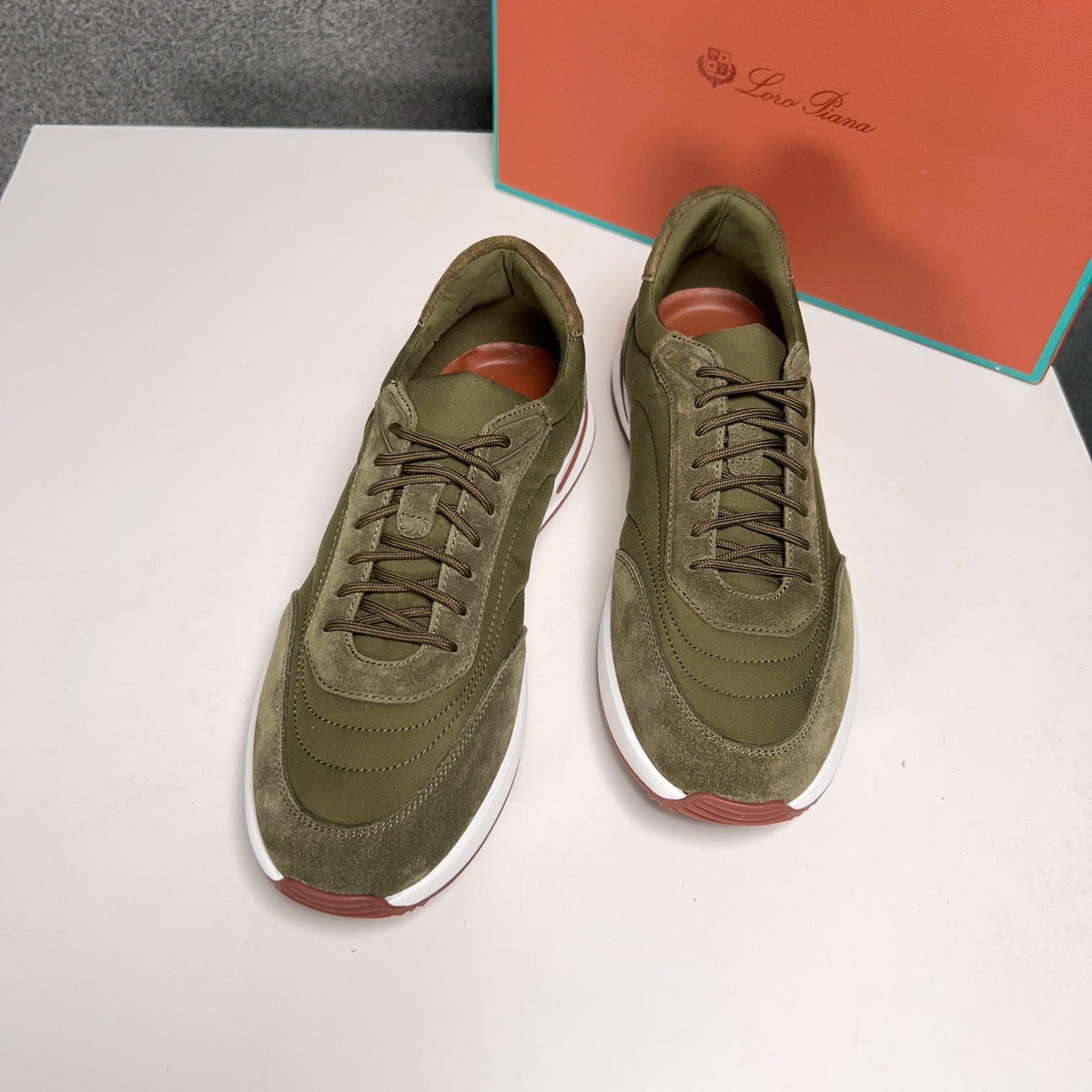 LP WEEKEND WALK SNEAKERS OLIVE SUEDE