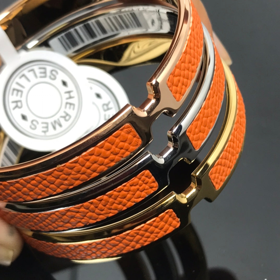 H Pig Nose Orange Bracelet