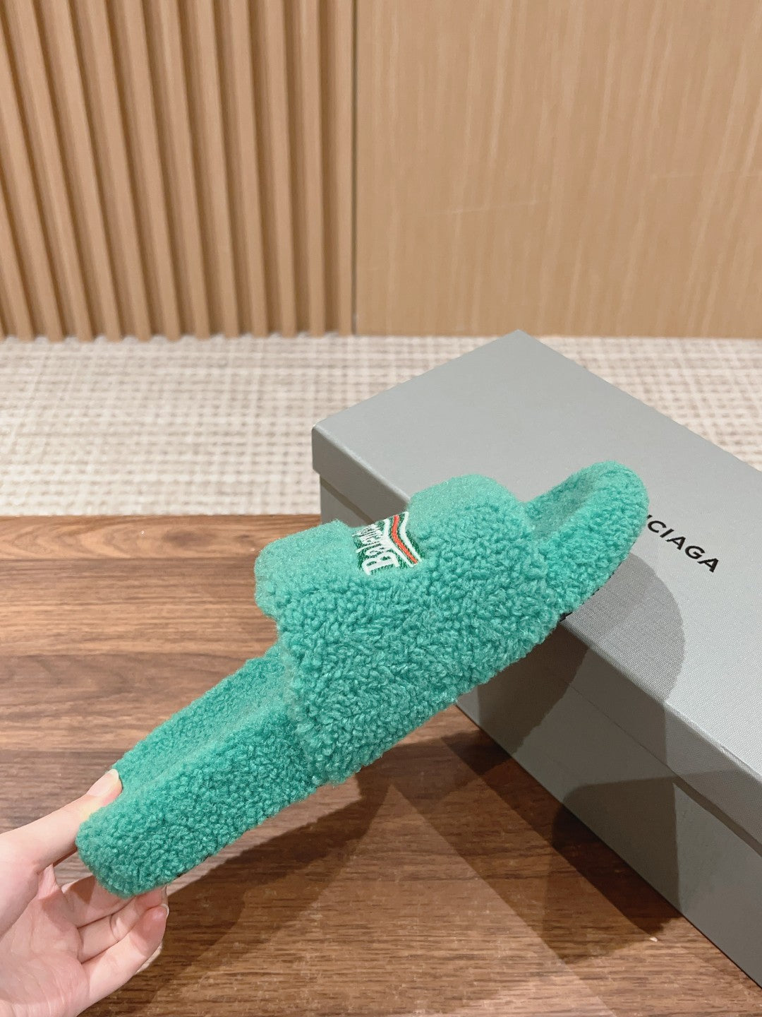 FURRY SLIDES IN TURQUOISE CURLY SHEARLING