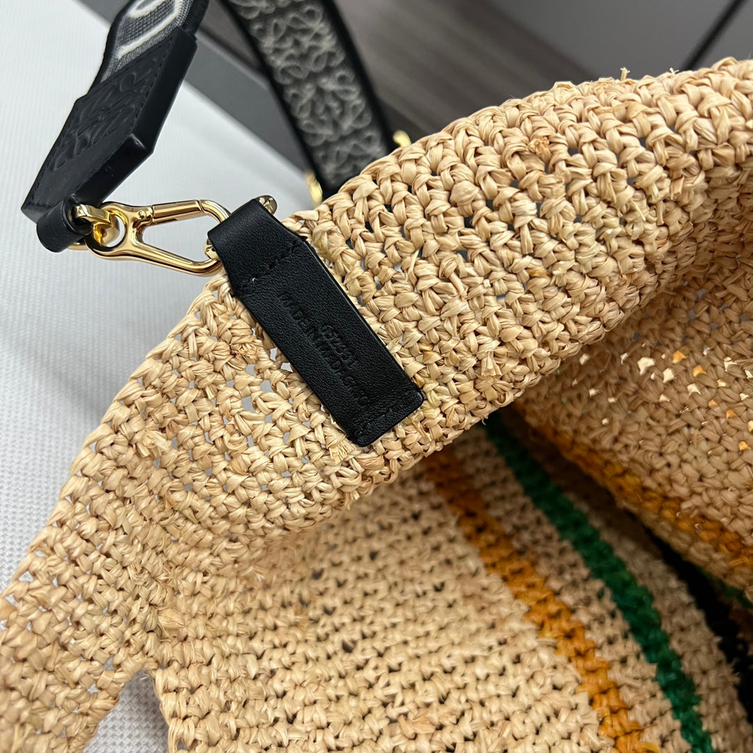Loewe Slit Handbag Beige mix colors Raffia Cowhide 254118
