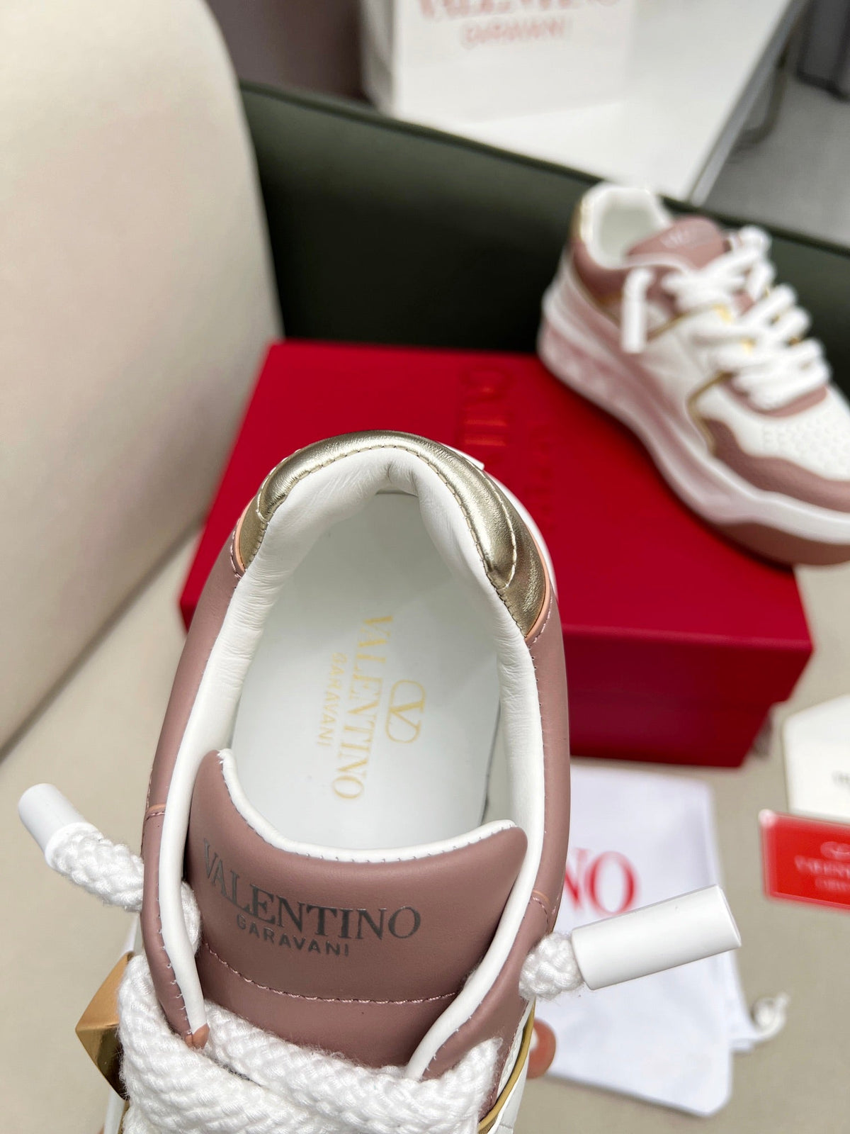 VT 25 One Stud Platform Sneaker White Pink Cowhide