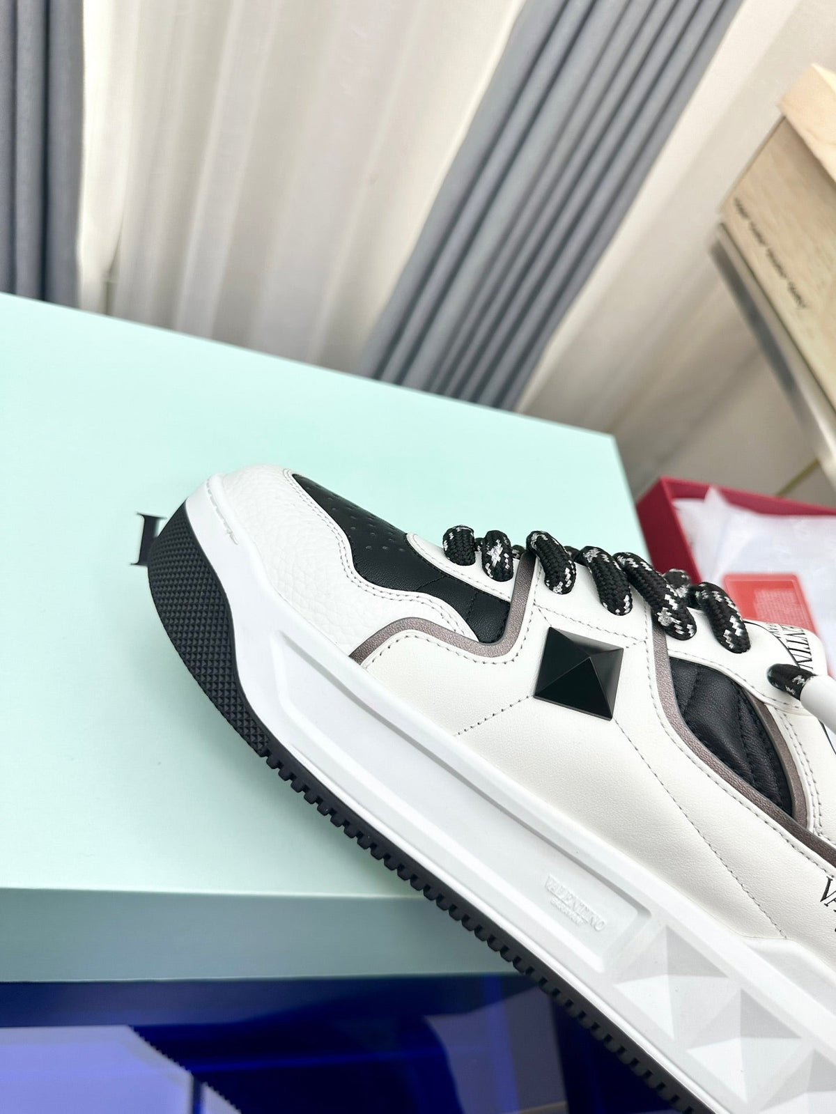 One Stud Xl Low-Top Sneaker Black White Nappa Leather Fabric